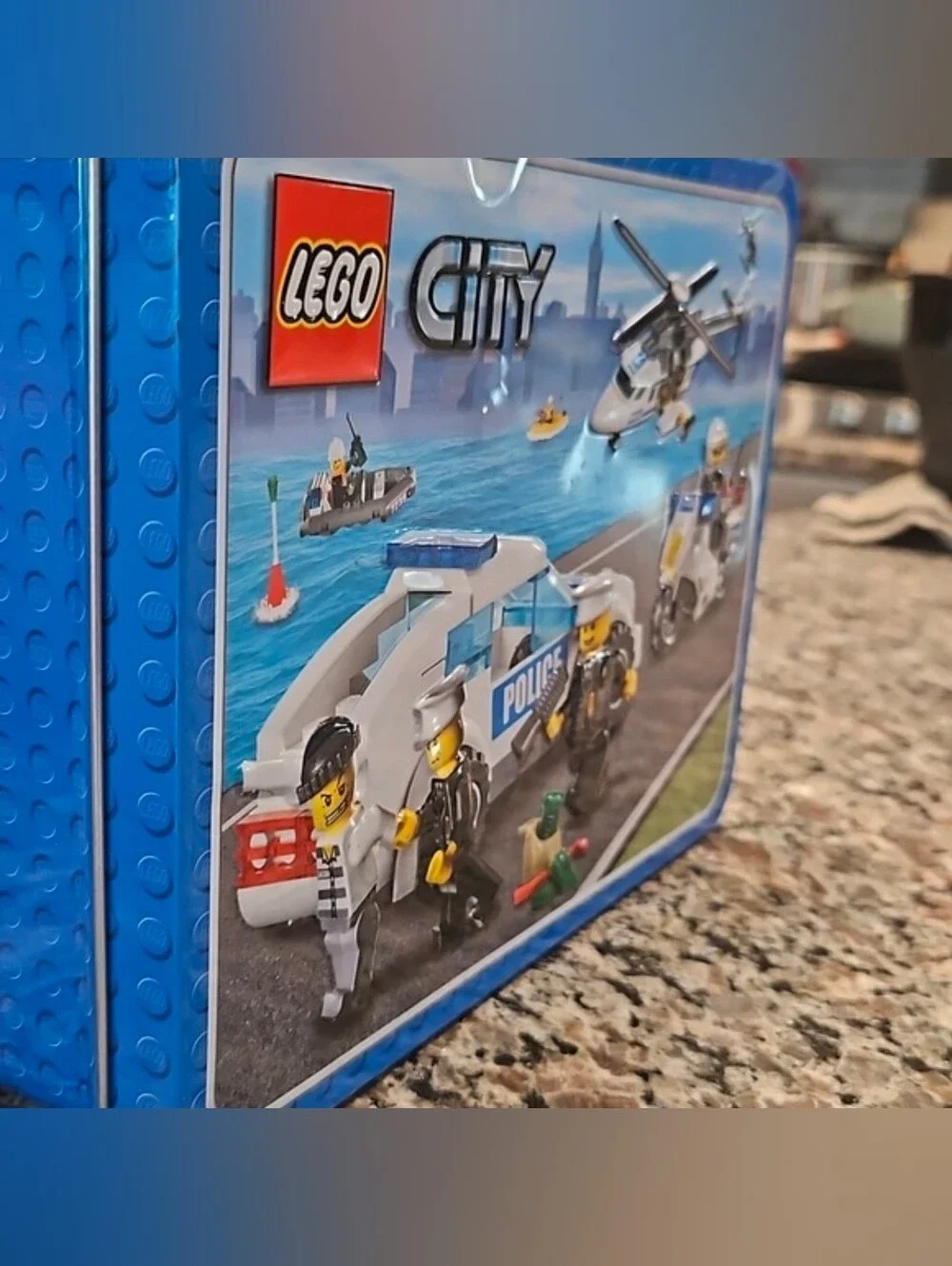 🚔 LEGO City Police Metal Lunch Box / Collector Tin 🚁